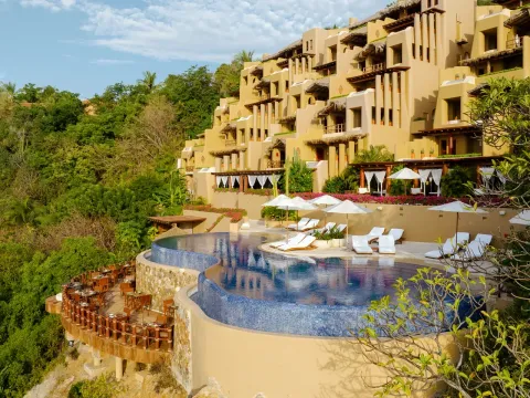 Make Hotel Planning Easier with Smart Mexico Accommodation Insights
